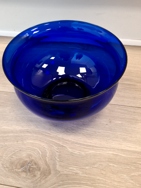 Glas skål